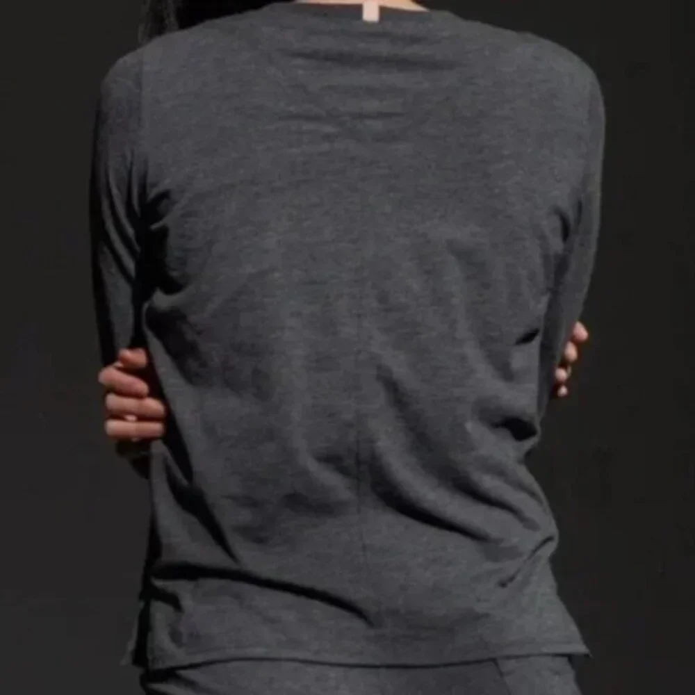 LLUNYA I Gray Grey Relaxed Good in Bed Crew Neck Long Sleeve Lounge Shirt, M - Picture 6 of 16